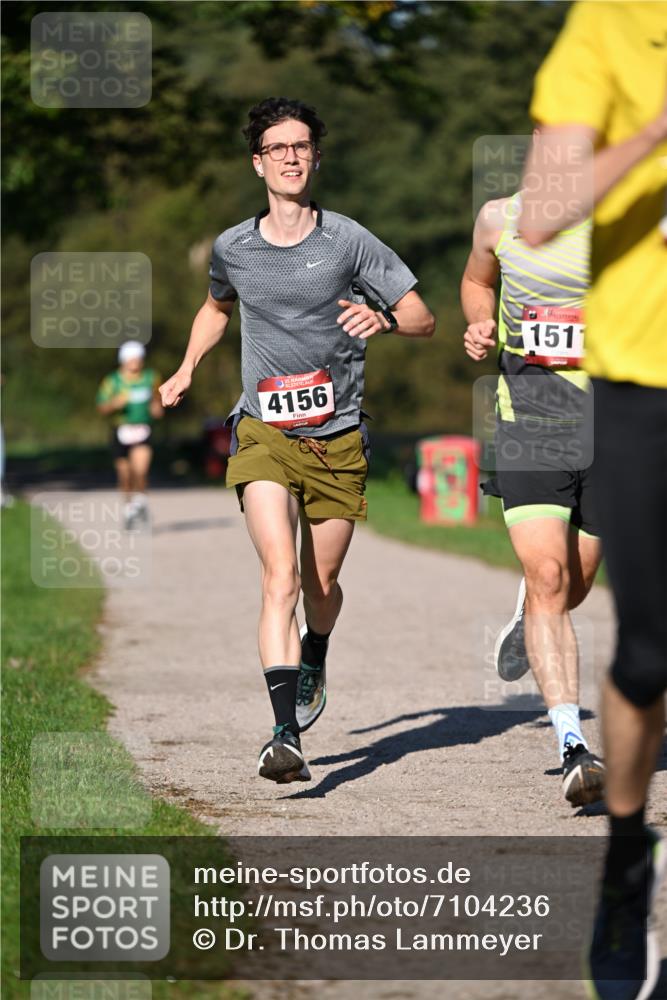 22.09.2024 - 32. Volkslauf durch das schöne Alstertal Dr. Thomas Lammeyer http://msf.ph/oto/7104236 22.09.2024 10:04:33 Laufen 35, 4156, 1511 meine-sportfotos.de