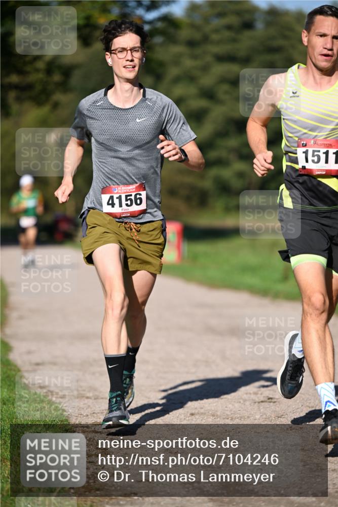 22.09.2024 - 32. Volkslauf durch das schöne Alstertal Dr. Thomas Lammeyer http://msf.ph/oto/7104246 22.09.2024 10:04:34 Laufen 4156, 1511 meine-sportfotos.de