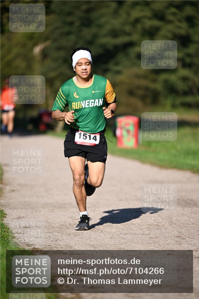 22.09.2024 - 32. Volkslauf durch das schöne Alstertal Dr. Thomas Lammeyer http://msf.ph/oto/7104266 22.09.2024 10:04:39 Laufen 1514 meine-sportfotos.de