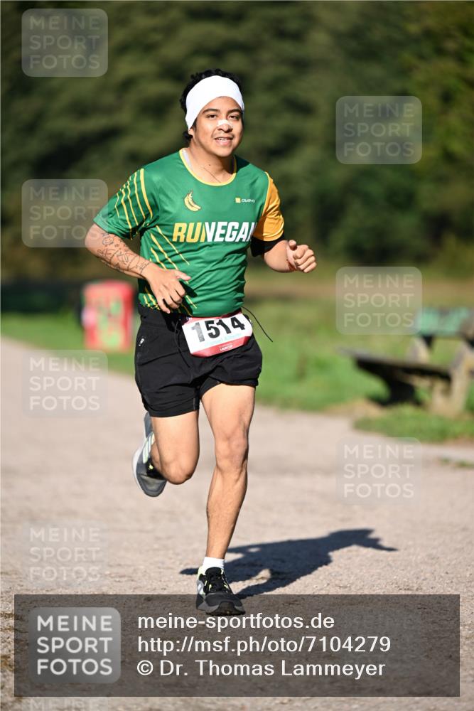 22.09.2024 - 32. Volkslauf durch das schöne Alstertal Dr. Thomas Lammeyer http://msf.ph/oto/7104279 22.09.2024 10:04:40 Laufen 7, 1514 meine-sportfotos.de