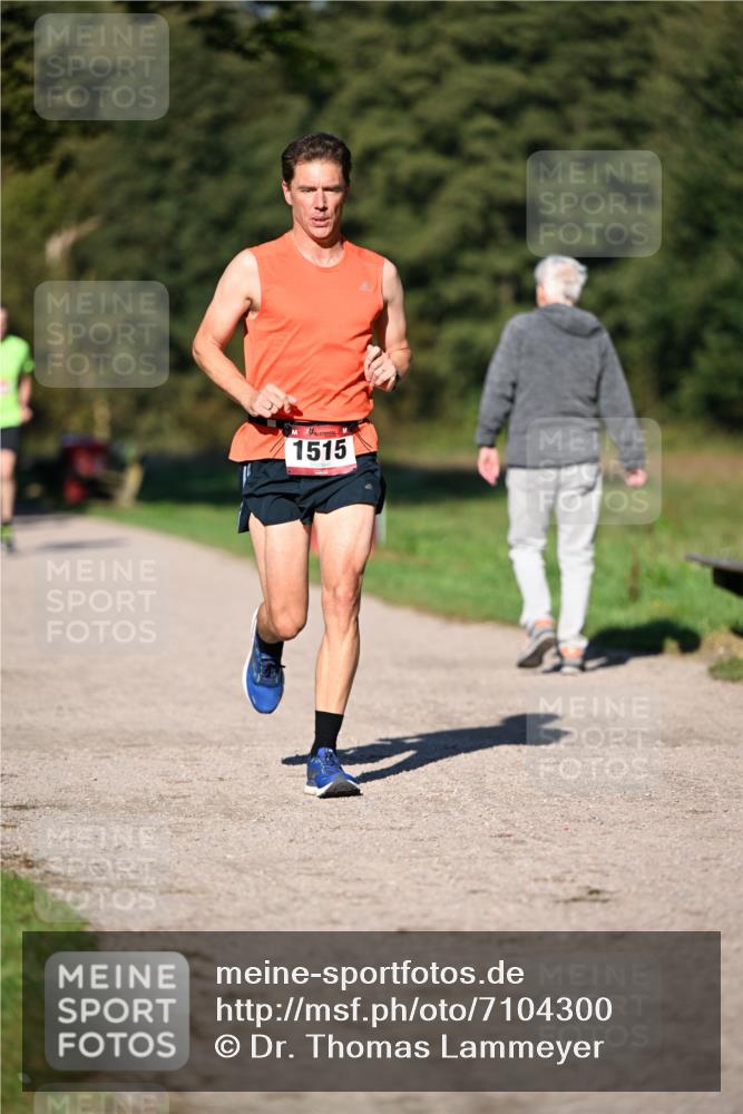 22.09.2024 - 32. Volkslauf durch das schöne Alstertal Dr. Thomas Lammeyer http://msf.ph/oto/7104300 22.09.2024 10:04:48 Laufen 1515 meine-sportfotos.de