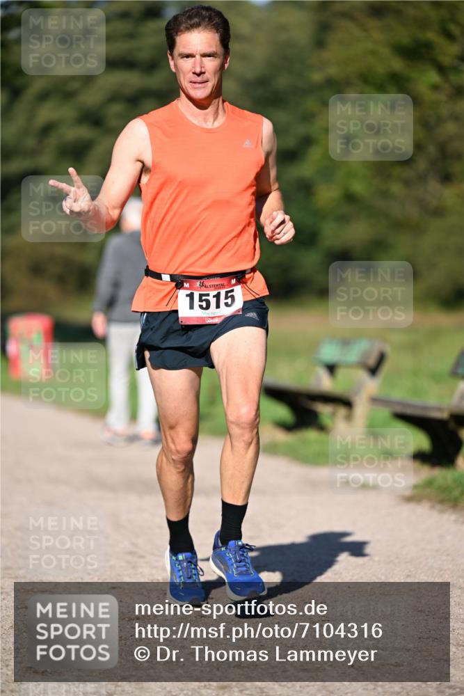 22.09.2024 - 32. Volkslauf durch das schöne Alstertal Dr. Thomas Lammeyer http://msf.ph/oto/7104316 22.09.2024 10:04:49 Laufen 1515 meine-sportfotos.de