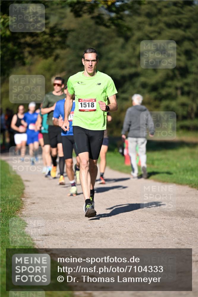 22.09.2024 - 32. Volkslauf durch das schöne Alstertal Dr. Thomas Lammeyer http://msf.ph/oto/7104333 22.09.2024 10:04:55 Laufen 1518 meine-sportfotos.de