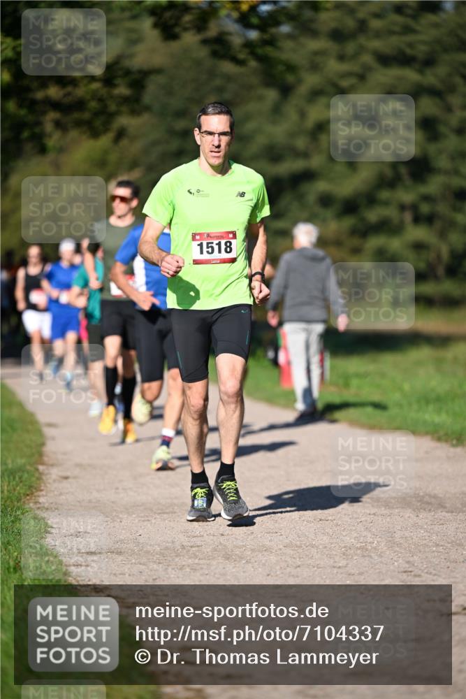 22.09.2024 - 32. Volkslauf durch das schöne Alstertal Dr. Thomas Lammeyer http://msf.ph/oto/7104337 22.09.2024 10:04:55 Laufen 5, 09, 1518 meine-sportfotos.de