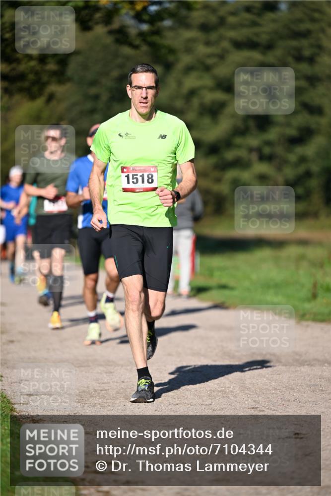 22.09.2024 - 32. Volkslauf durch das schöne Alstertal Dr. Thomas Lammeyer http://msf.ph/oto/7104344 22.09.2024 10:04:56 Laufen 1518 meine-sportfotos.de