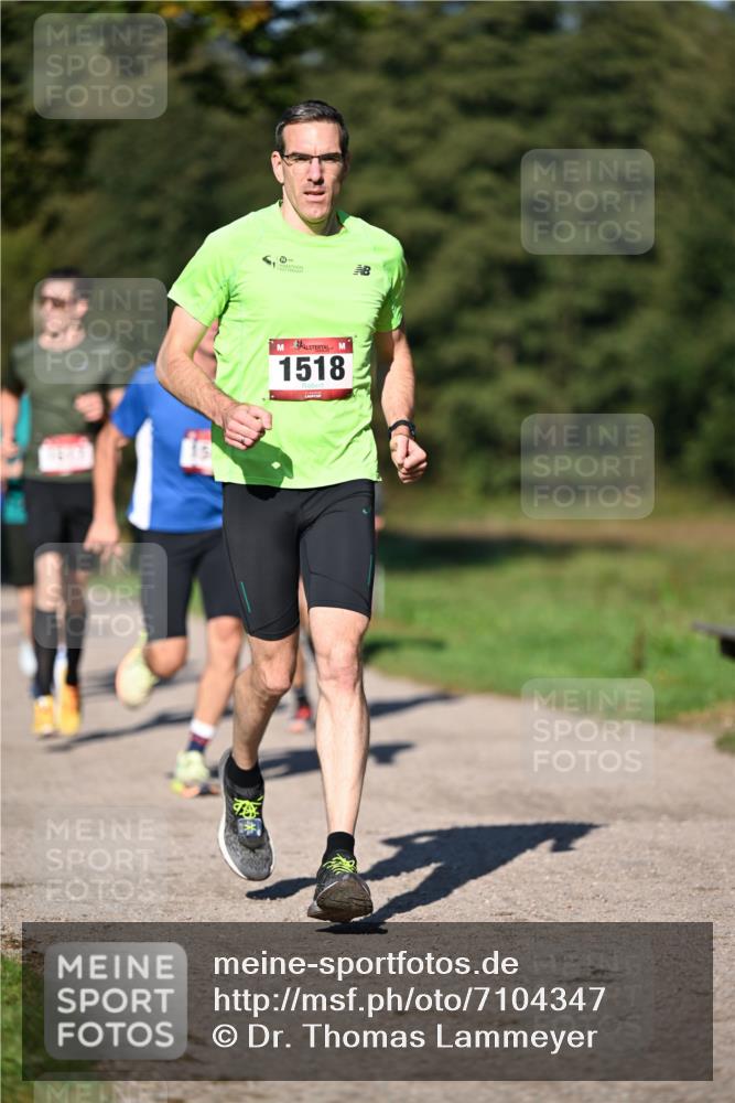 22.09.2024 - 32. Volkslauf durch das schöne Alstertal Dr. Thomas Lammeyer http://msf.ph/oto/7104347 22.09.2024 10:04:56 Laufen 1518 meine-sportfotos.de
