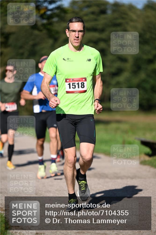 22.09.2024 - 32. Volkslauf durch das schöne Alstertal Dr. Thomas Lammeyer http://msf.ph/oto/7104355 22.09.2024 10:04:56 Laufen 1518 meine-sportfotos.de