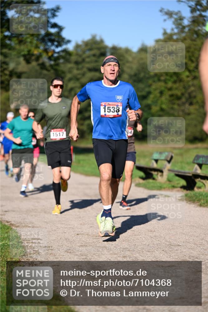 22.09.2024 - 32. Volkslauf durch das schöne Alstertal Dr. Thomas Lammeyer http://msf.ph/oto/7104368 22.09.2024 10:04:58 Laufen 1517, 1538 meine-sportfotos.de