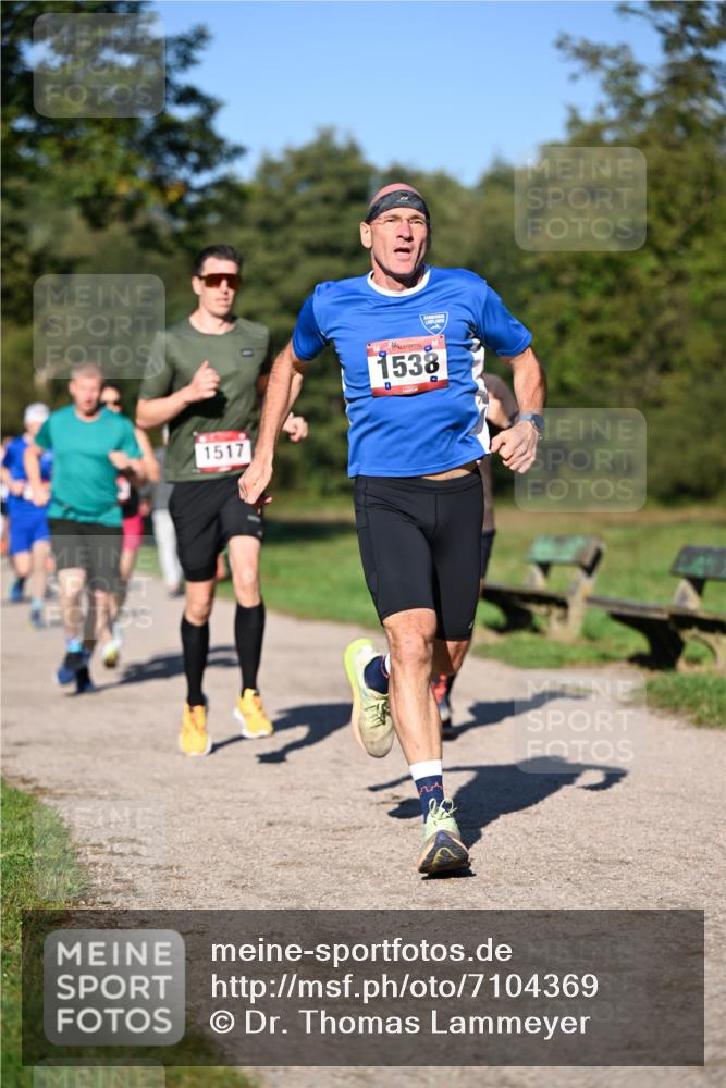 22.09.2024 - 32. Volkslauf durch das schöne Alstertal Dr. Thomas Lammeyer http://msf.ph/oto/7104369 22.09.2024 10:04:58 Laufen 1517, 1538 meine-sportfotos.de