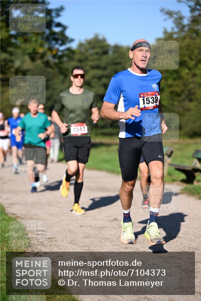 22.09.2024 - 32. Volkslauf durch das schöne Alstertal Dr. Thomas Lammeyer http://msf.ph/oto/7104373 22.09.2024 10:04:59 Laufen 1517, 1538 meine-sportfotos.de
