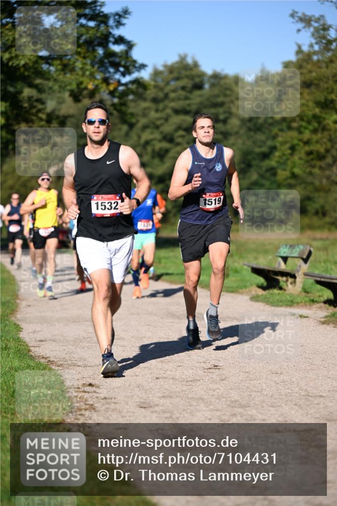22.09.2024 - 32. Volkslauf durch das schöne Alstertal Dr. Thomas Lammeyer http://msf.ph/oto/7104431 22.09.2024 10:05:04 Laufen 1532, 1519 meine-sportfotos.de