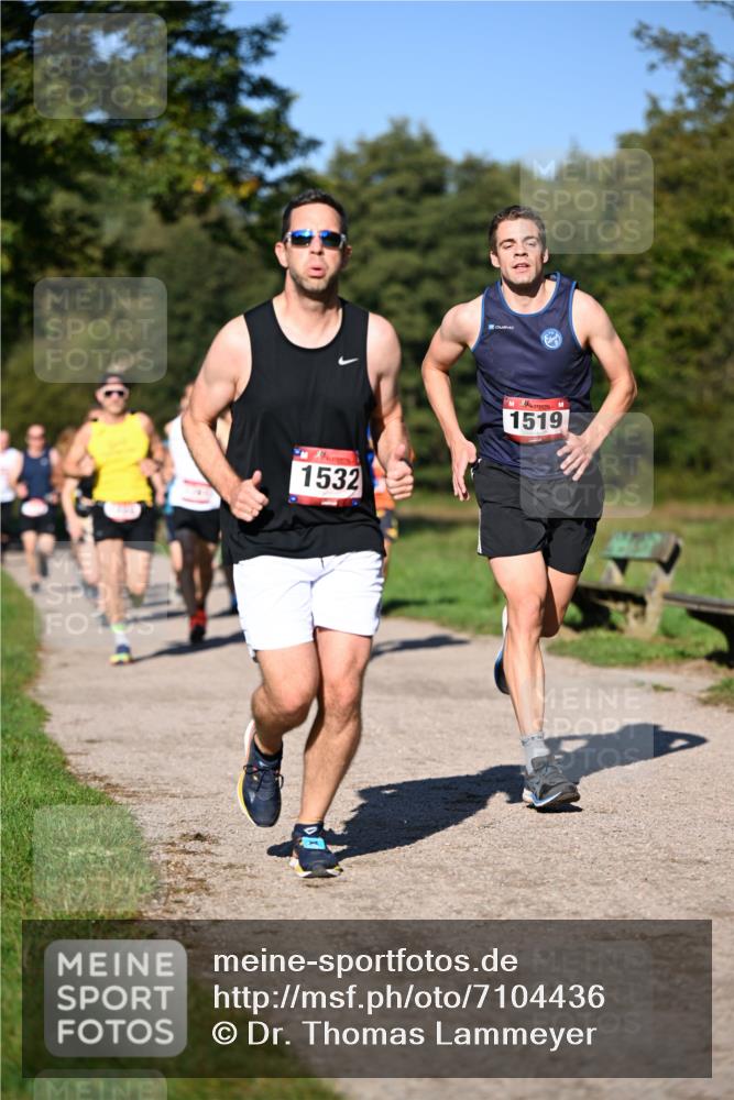 22.09.2024 - 32. Volkslauf durch das schöne Alstertal Dr. Thomas Lammeyer http://msf.ph/oto/7104436 22.09.2024 10:05:05 Laufen 1532, 1519 meine-sportfotos.de