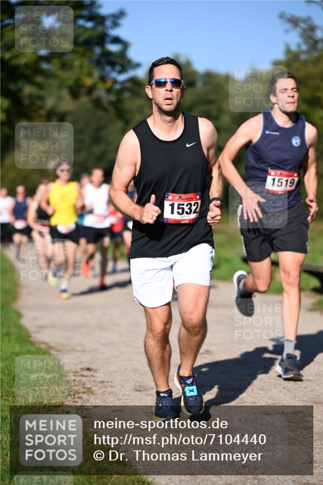 22.09.2024 - 32. Volkslauf durch das schöne Alstertal Dr. Thomas Lammeyer http://msf.ph/oto/7104440 22.09.2024 10:05:05 Laufen 1532, 1519 meine-sportfotos.de