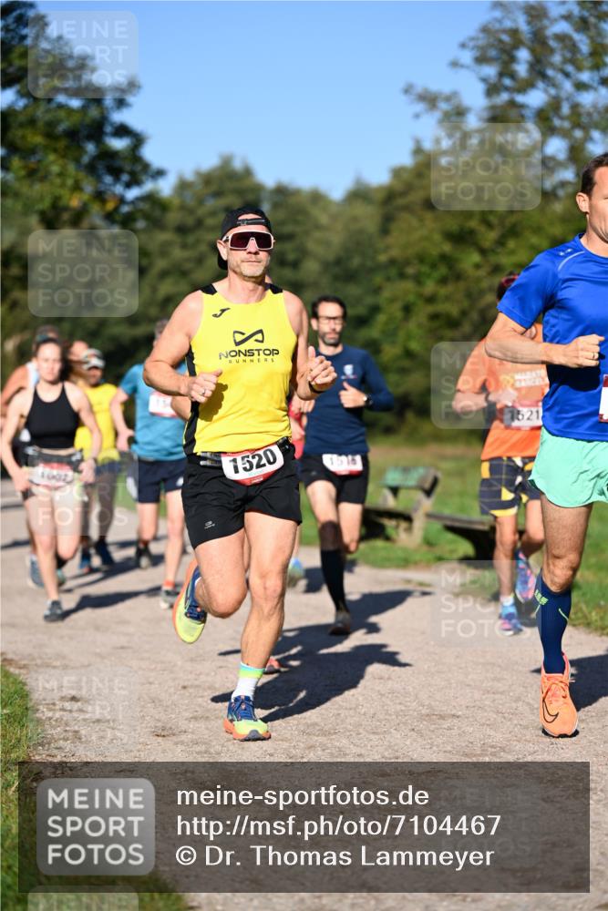 22.09.2024 - 32. Volkslauf durch das schöne Alstertal Dr. Thomas Lammeyer http://msf.ph/oto/7104467 22.09.2024 10:05:08 Laufen 1520, 1516, 1521 meine-sportfotos.de
