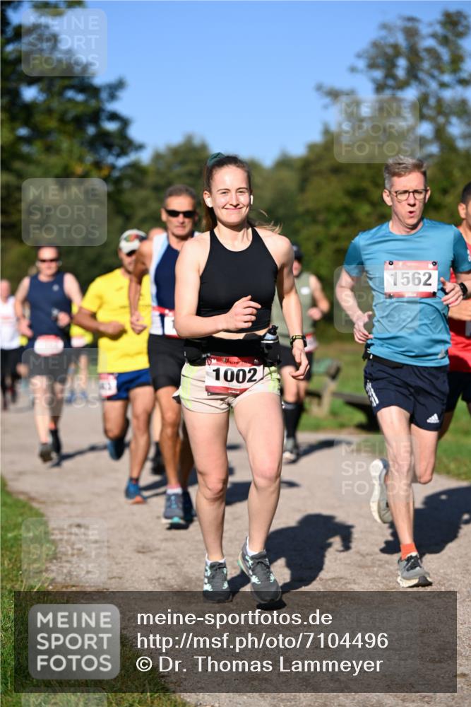 22.09.2024 - 32. Volkslauf durch das schöne Alstertal Dr. Thomas Lammeyer http://msf.ph/oto/7104496 22.09.2024 10:05:10 Laufen 1002, 1562 meine-sportfotos.de