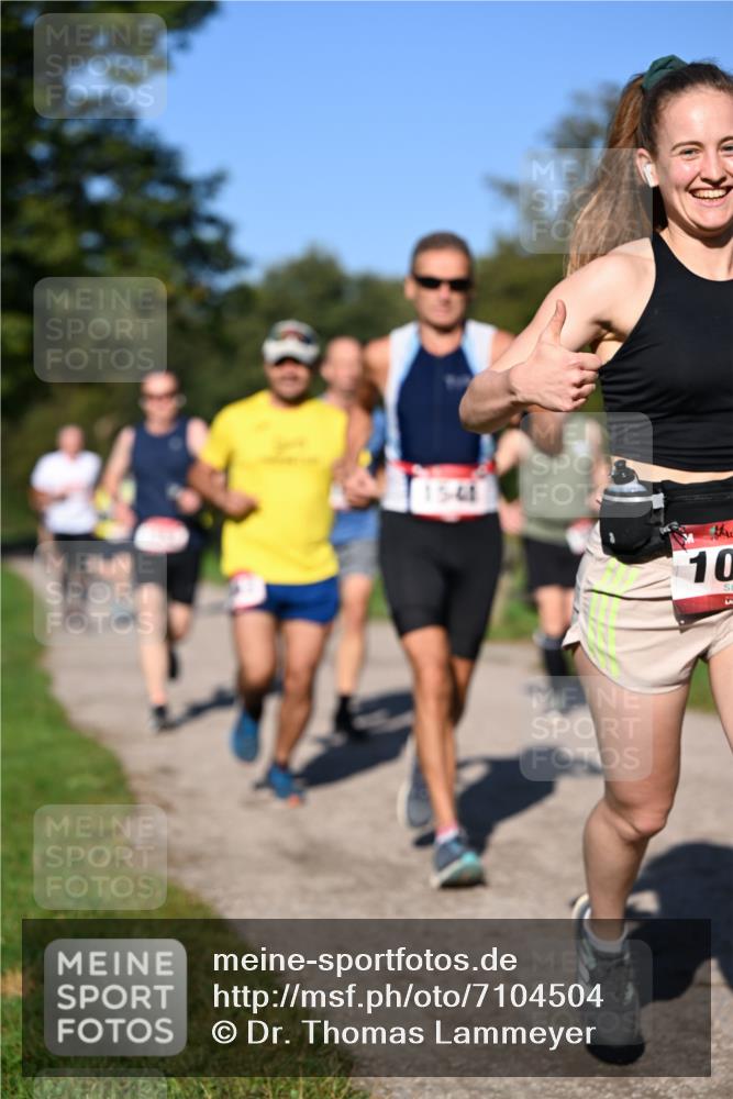 22.09.2024 - 32. Volkslauf durch das schöne Alstertal Dr. Thomas Lammeyer http://msf.ph/oto/7104504 22.09.2024 10:05:11 Laufen 10 meine-sportfotos.de