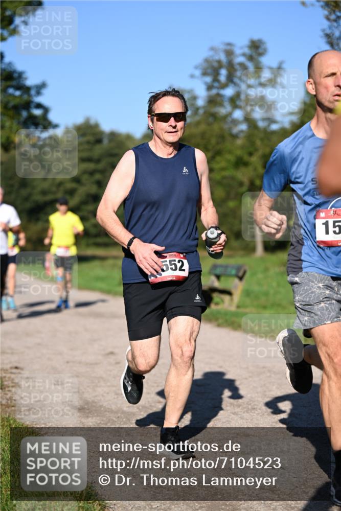 22.09.2024 - 32. Volkslauf durch das schöne Alstertal Dr. Thomas Lammeyer http://msf.ph/oto/7104523 22.09.2024 10:05:13 Laufen 552, 15 meine-sportfotos.de