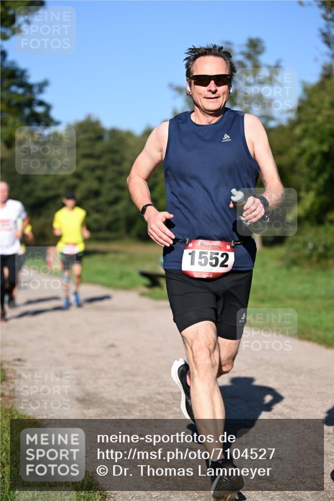 22.09.2024 - 32. Volkslauf durch das schöne Alstertal Dr. Thomas Lammeyer http://msf.ph/oto/7104527 22.09.2024 10:05:13 Laufen 1552 meine-sportfotos.de