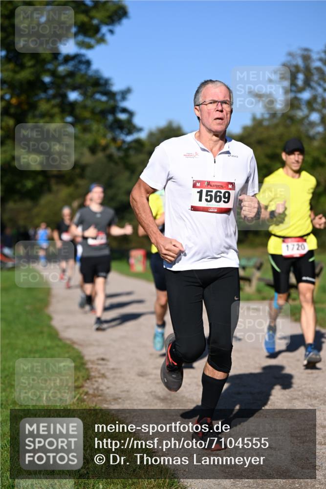 22.09.2024 - 32. Volkslauf durch das schöne Alstertal Dr. Thomas Lammeyer http://msf.ph/oto/7104555 22.09.2024 10:05:16 Laufen 1569, 1720 meine-sportfotos.de