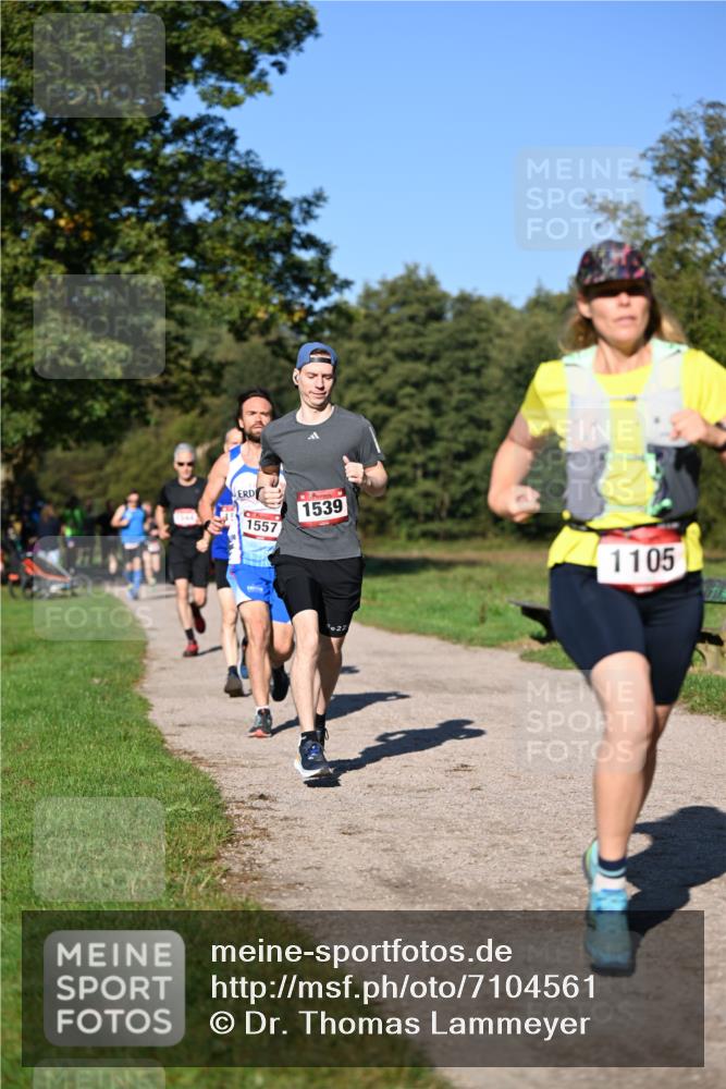 22.09.2024 - 32. Volkslauf durch das schöne Alstertal Dr. Thomas Lammeyer http://msf.ph/oto/7104561 22.09.2024 10:05:17 Laufen 1557, 1539, 22, 1105 meine-sportfotos.de