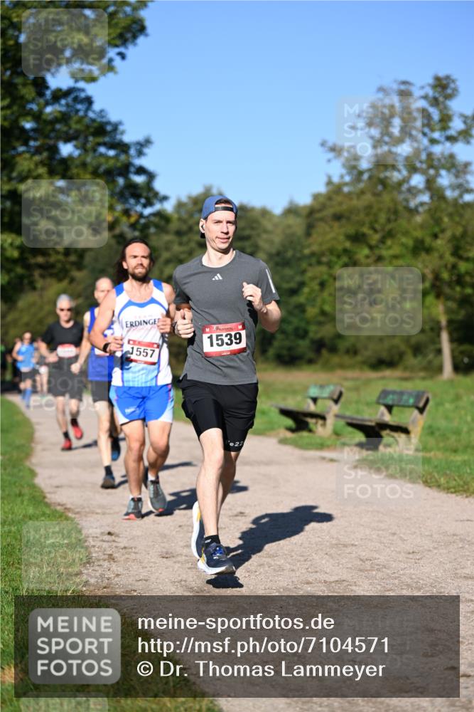 22.09.2024 - 32. Volkslauf durch das schöne Alstertal Dr. Thomas Lammeyer http://msf.ph/oto/7104571 22.09.2024 10:05:17 Laufen 1557, 1539, 22 meine-sportfotos.de