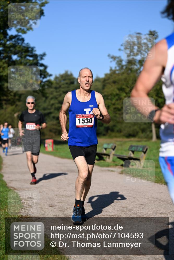 22.09.2024 - 32. Volkslauf durch das schöne Alstertal Dr. Thomas Lammeyer http://msf.ph/oto/7104593 22.09.2024 10:05:19 Laufen 1530 meine-sportfotos.de