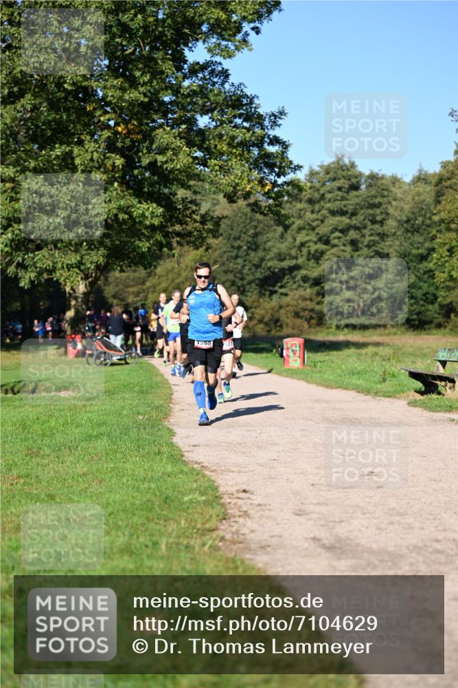22.09.2024 - 32. Volkslauf durch das schöne Alstertal Dr. Thomas Lammeyer http://msf.ph/oto/7104629 22.09.2024 10:05:24 Laufen 1055, 27 meine-sportfotos.de