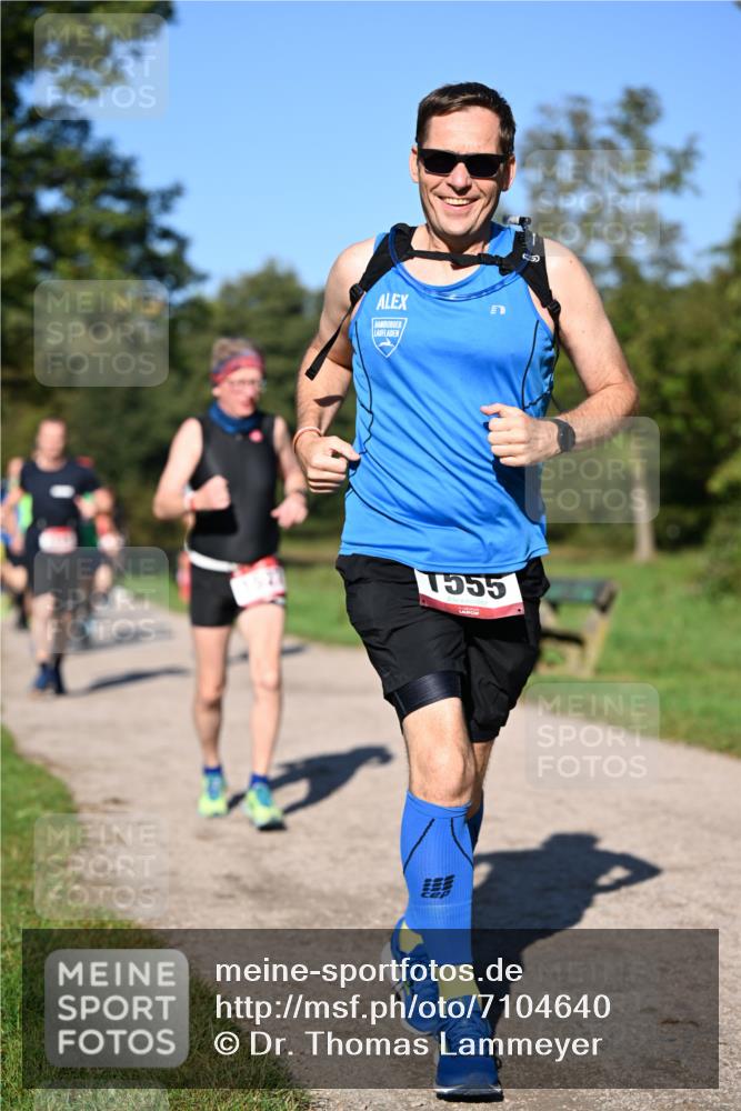 22.09.2024 - 32. Volkslauf durch das schöne Alstertal Dr. Thomas Lammeyer http://msf.ph/oto/7104640 22.09.2024 10:05:27 Laufen 1555, 65 meine-sportfotos.de