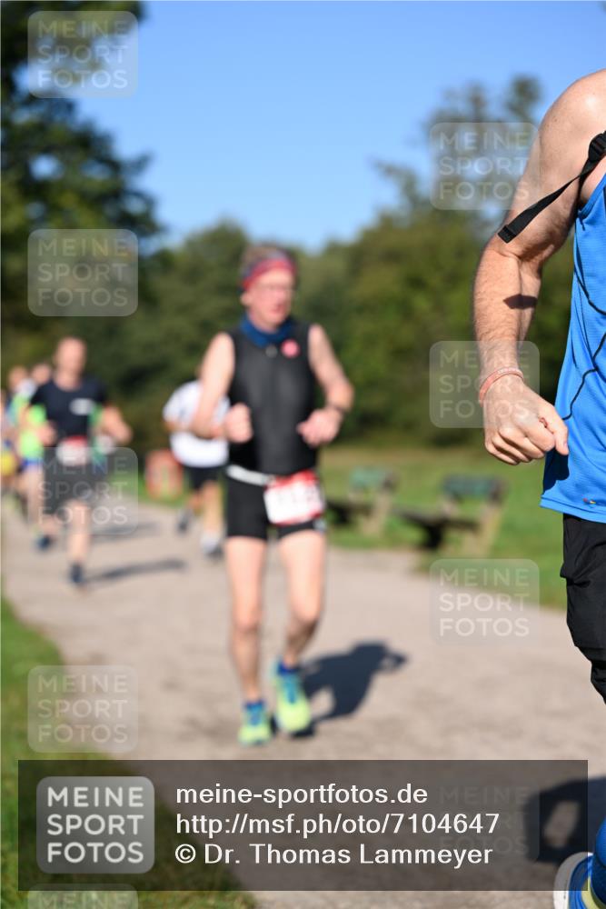 22.09.2024 - 32. Volkslauf durch das schöne Alstertal Dr. Thomas Lammeyer http://msf.ph/oto/7104647 22.09.2024 10:05:28 Laufen  meine-sportfotos.de