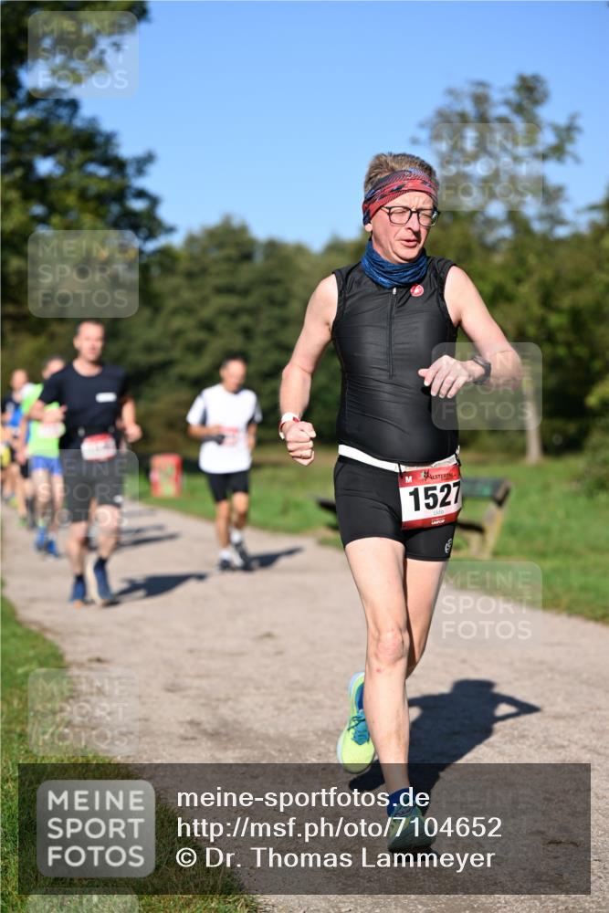 22.09.2024 - 32. Volkslauf durch das schöne Alstertal Dr. Thomas Lammeyer http://msf.ph/oto/7104652 22.09.2024 10:05:28 Laufen 1527 meine-sportfotos.de