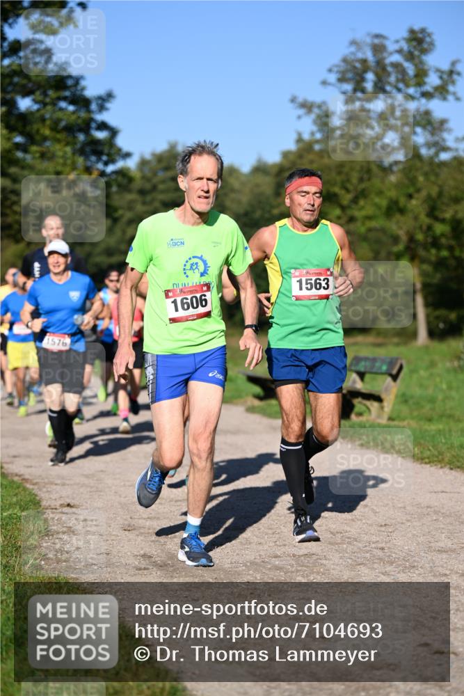 22.09.2024 - 32. Volkslauf durch das schöne Alstertal Dr. Thomas Lammeyer http://msf.ph/oto/7104693 22.09.2024 10:05:32 Laufen 1576, 1606, 1563 meine-sportfotos.de