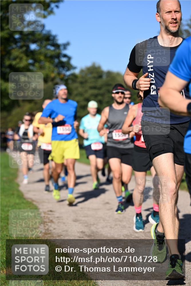 22.09.2024 - 32. Volkslauf durch das schöne Alstertal Dr. Thomas Lammeyer http://msf.ph/oto/7104728 22.09.2024 10:05:35 Laufen  meine-sportfotos.de