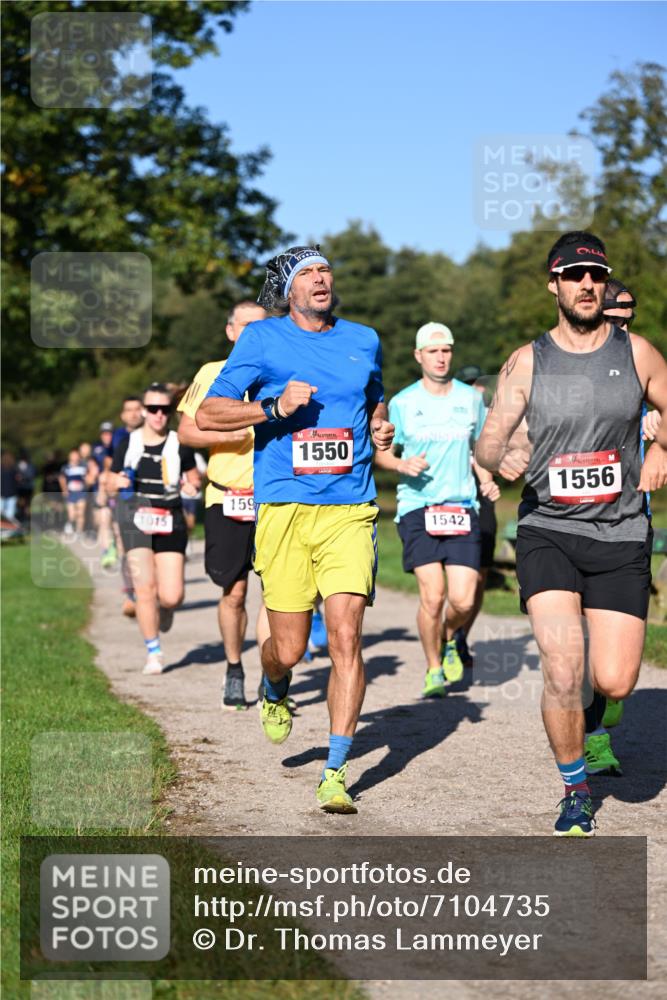 22.09.2024 - 32. Volkslauf durch das schöne Alstertal Dr. Thomas Lammeyer http://msf.ph/oto/7104735 22.09.2024 10:05:36 Laufen 1015, 159, 1550, 1542, 1556 meine-sportfotos.de