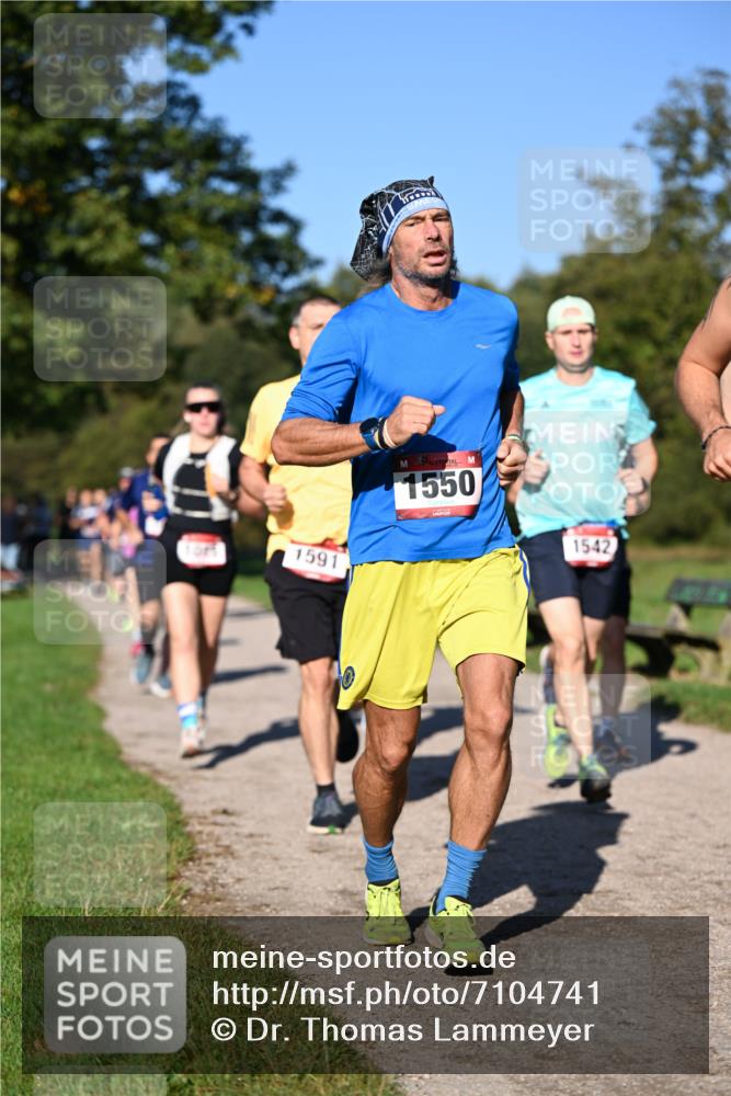 22.09.2024 - 32. Volkslauf durch das schöne Alstertal Dr. Thomas Lammeyer http://msf.ph/oto/7104741 22.09.2024 10:05:36 Laufen 1591, 1550, 1542 meine-sportfotos.de
