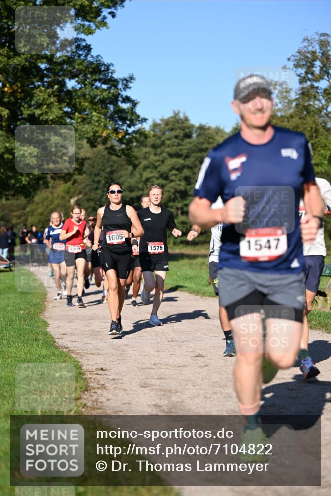 22.09.2024 - 32. Volkslauf durch das schöne Alstertal Dr. Thomas Lammeyer http://msf.ph/oto/7104822 22.09.2024 10:05:43 Laufen 1593, 1009, 1005, 1575, 1547 meine-sportfotos.de