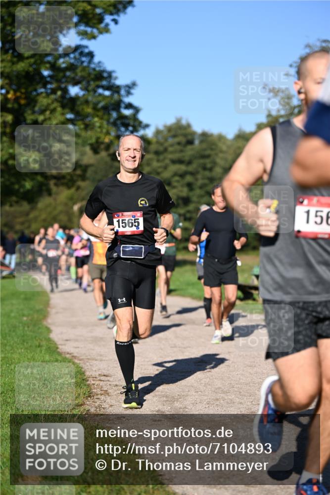 22.09.2024 - 32. Volkslauf durch das schöne Alstertal Dr. Thomas Lammeyer http://msf.ph/oto/7104893 22.09.2024 10:05:49 Laufen 1565, 1, 156 meine-sportfotos.de