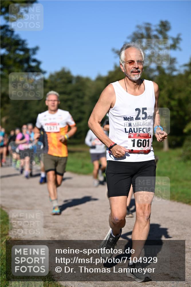 22.09.2024 - 32. Volkslauf durch das schöne Alstertal Dr. Thomas Lammeyer http://msf.ph/oto/7104929 22.09.2024 10:05:52 Laufen 1571, 25, 1601 meine-sportfotos.de