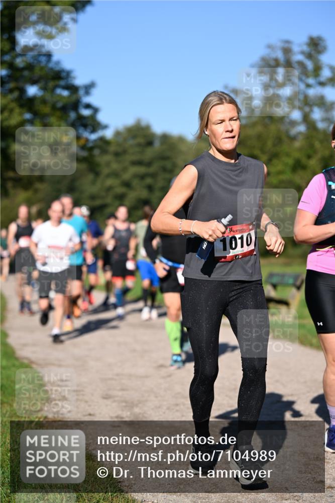 22.09.2024 - 32. Volkslauf durch das schöne Alstertal Dr. Thomas Lammeyer http://msf.ph/oto/7104989 22.09.2024 10:05:57 Laufen 1010 meine-sportfotos.de