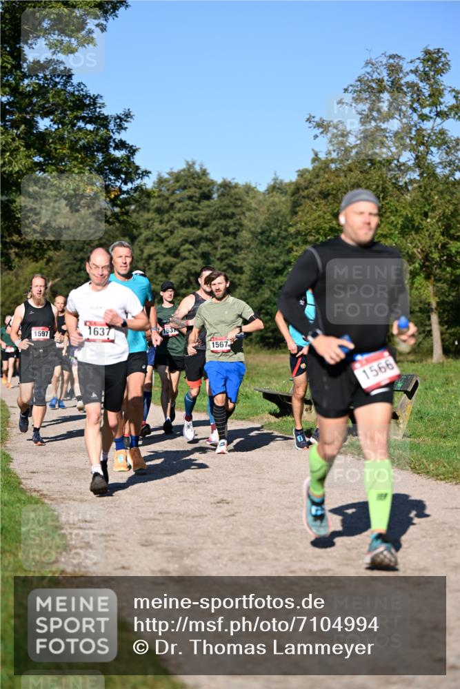 22.09.2024 - 32. Volkslauf durch das schöne Alstertal Dr. Thomas Lammeyer http://msf.ph/oto/7104994 22.09.2024 10:05:58 Laufen 1637, 1597, 1567, 1566 meine-sportfotos.de