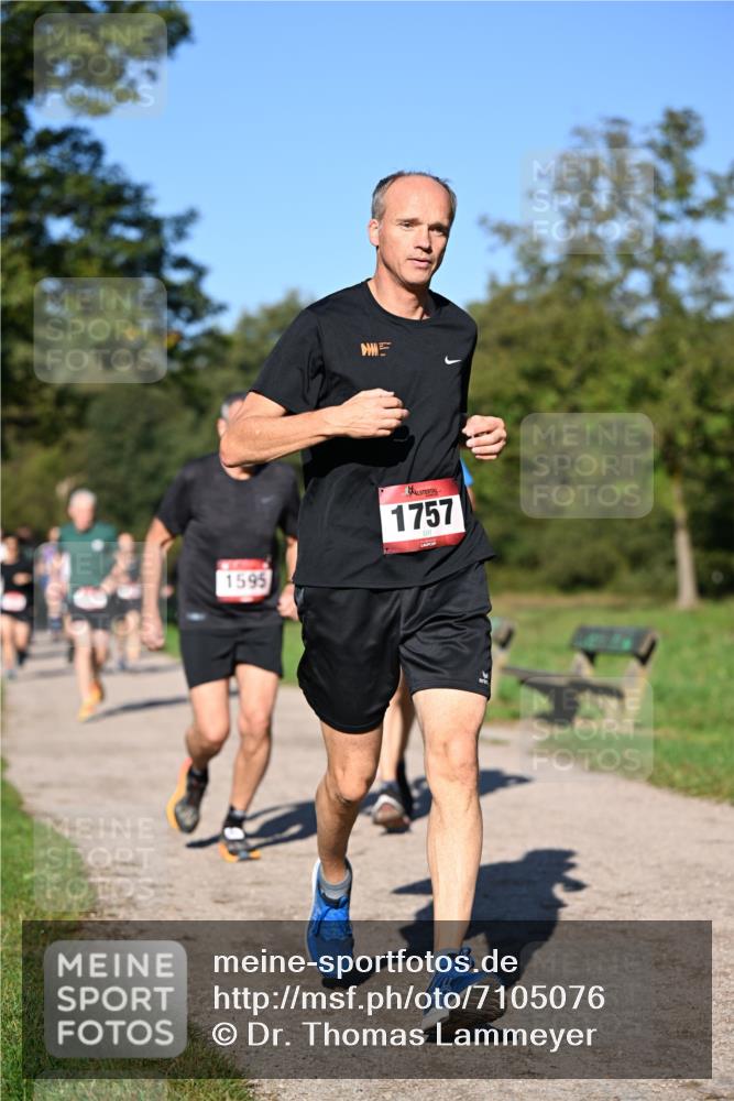 22.09.2024 - 32. Volkslauf durch das schöne Alstertal Dr. Thomas Lammeyer http://msf.ph/oto/7105076 22.09.2024 10:06:05 Laufen 1595, 1757 meine-sportfotos.de