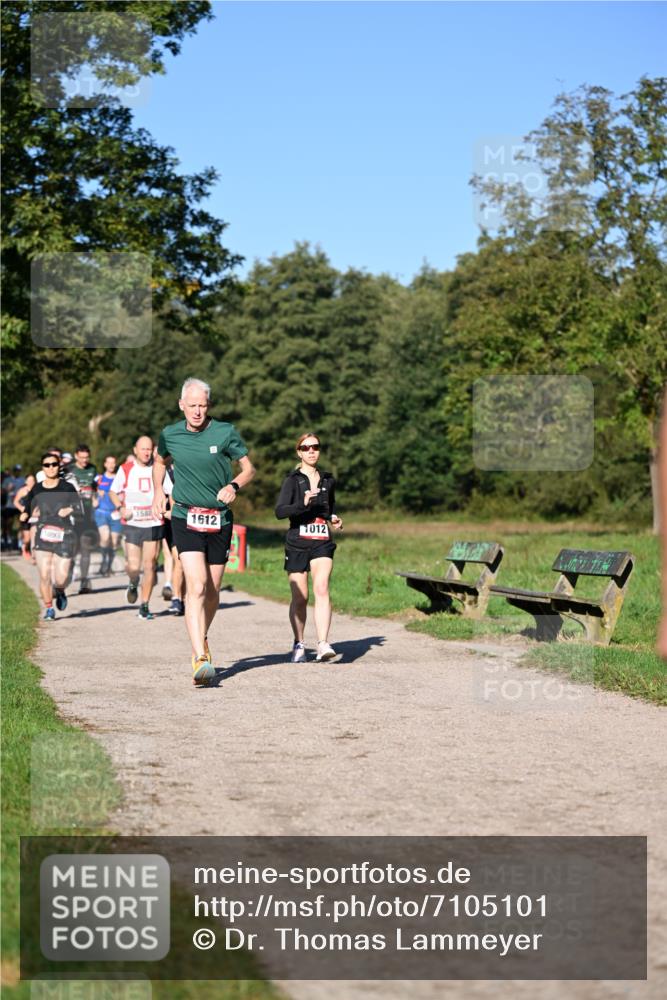 22.09.2024 - 32. Volkslauf durch das schöne Alstertal Dr. Thomas Lammeyer http://msf.ph/oto/7105101 22.09.2024 10:06:07 Laufen 1588, 1612, 1012 meine-sportfotos.de