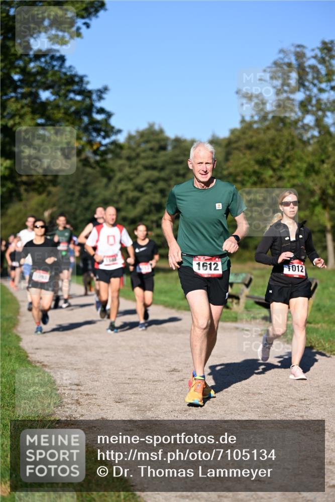22.09.2024 - 32. Volkslauf durch das schöne Alstertal Dr. Thomas Lammeyer http://msf.ph/oto/7105134 22.09.2024 10:06:09 Laufen 1612, 1012 meine-sportfotos.de