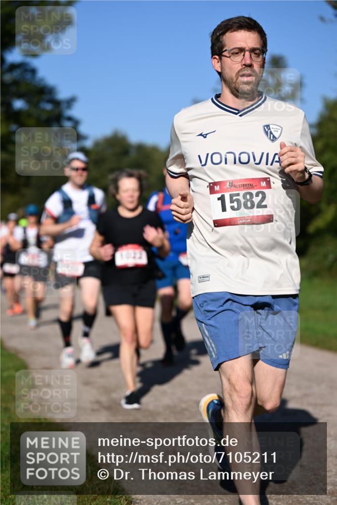 22.09.2024 - 32. Volkslauf durch das schöne Alstertal Dr. Thomas Lammeyer http://msf.ph/oto/7105211 22.09.2024 10:06:16 Laufen 18, 48, 1582 meine-sportfotos.de