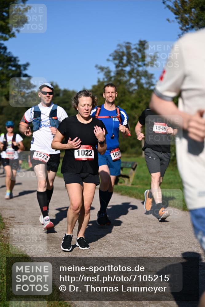 22.09.2024 - 32. Volkslauf durch das schöne Alstertal Dr. Thomas Lammeyer http://msf.ph/oto/7105215 22.09.2024 10:06:16 Laufen 1572, 1022, 1617, 1549 meine-sportfotos.de