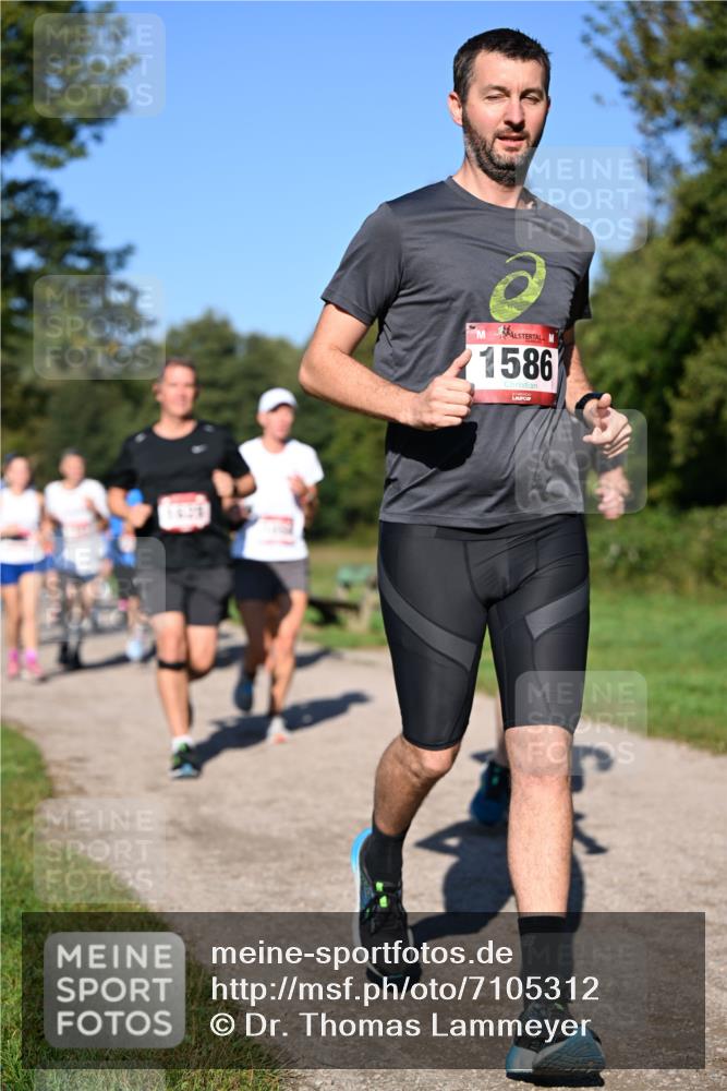 22.09.2024 - 32. Volkslauf durch das schöne Alstertal Dr. Thomas Lammeyer http://msf.ph/oto/7105312 22.09.2024 10:06:26 Laufen 1586 meine-sportfotos.de