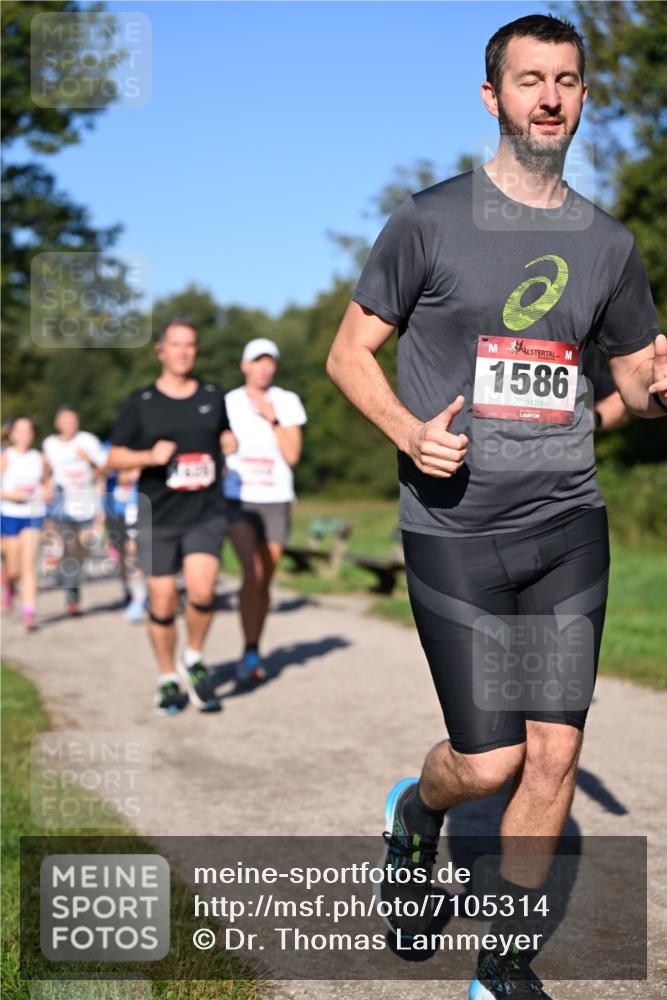 22.09.2024 - 32. Volkslauf durch das schöne Alstertal Dr. Thomas Lammeyer http://msf.ph/oto/7105314 22.09.2024 10:06:26 Laufen 1586 meine-sportfotos.de