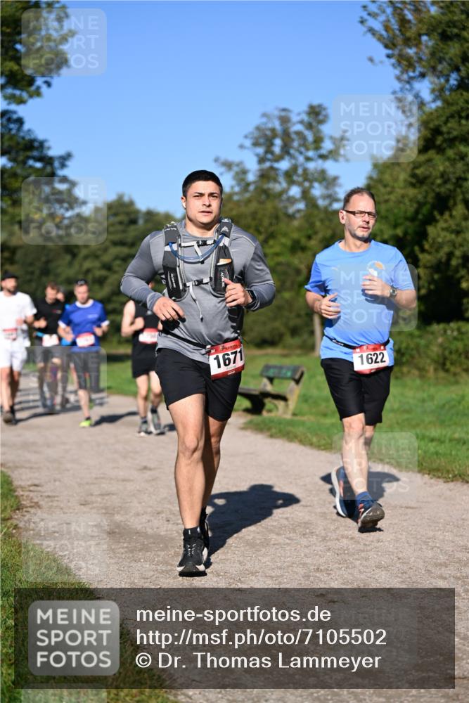 22.09.2024 - 32. Volkslauf durch das schöne Alstertal Dr. Thomas Lammeyer http://msf.ph/oto/7105502 22.09.2024 10:06:44 Laufen 1671, 1622 meine-sportfotos.de