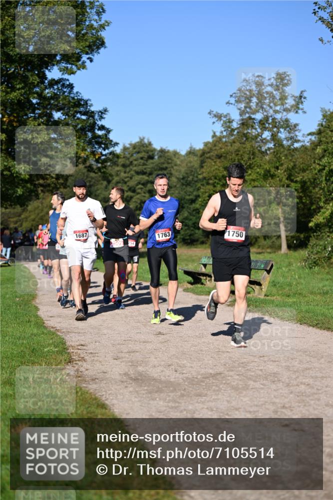 22.09.2024 - 32. Volkslauf durch das schöne Alstertal Dr. Thomas Lammeyer http://msf.ph/oto/7105514 22.09.2024 10:06:45 Laufen 1687, 1763, 1750 meine-sportfotos.de