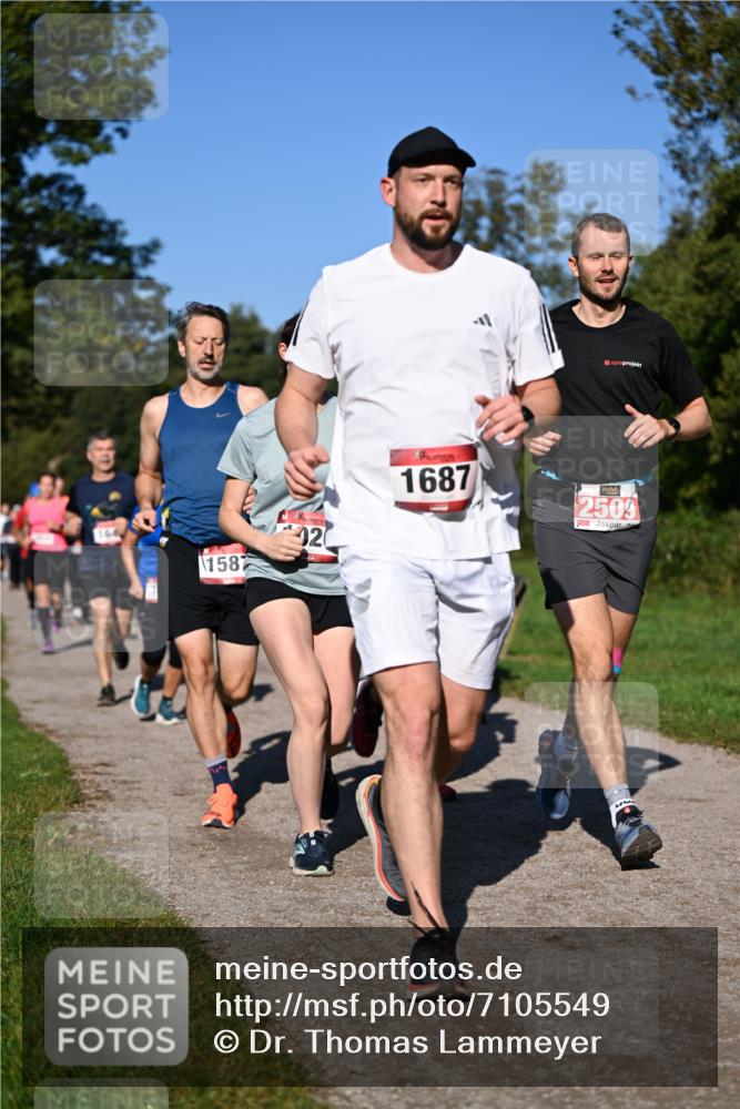 22.09.2024 - 32. Volkslauf durch das schöne Alstertal Dr. Thomas Lammeyer http://msf.ph/oto/7105549 22.09.2024 10:06:49 Laufen 1587, 20, 1687, 2509 meine-sportfotos.de