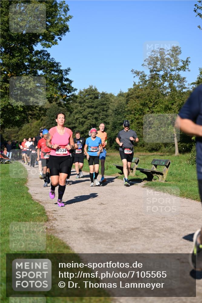 22.09.2024 - 32. Volkslauf durch das schöne Alstertal Dr. Thomas Lammeyer http://msf.ph/oto/7105565 22.09.2024 10:06:52 Laufen 1048, 1034, 1668, 1738, 66 meine-sportfotos.de